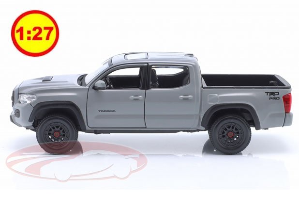 TOYOTA TACOMA 2023 GRAY 1/27 — foto 3