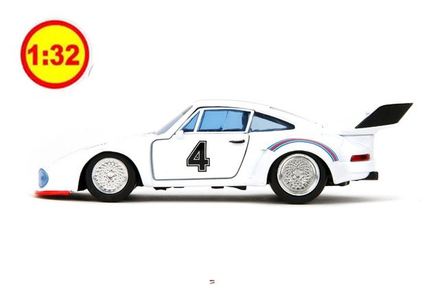 TRANSFORMERS G1 JAZZ 1976 PORSCHE 935 1:32  — foto 3