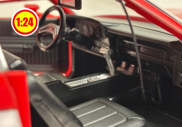 FORD GRAN TORINO 1976 STARSKY AND HUTCH 1/24 — foto 4
